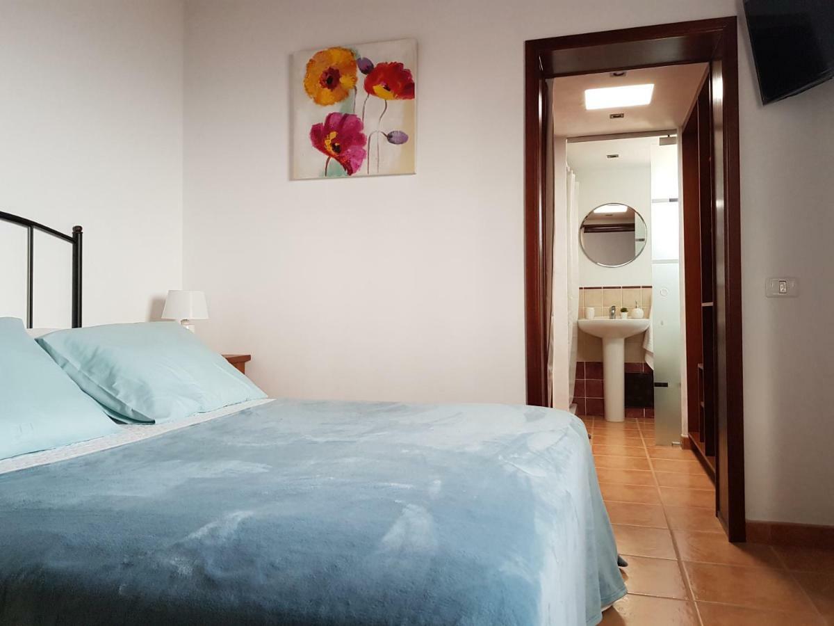 Apartamentos Nisdafe Frontera Exteriör bild
